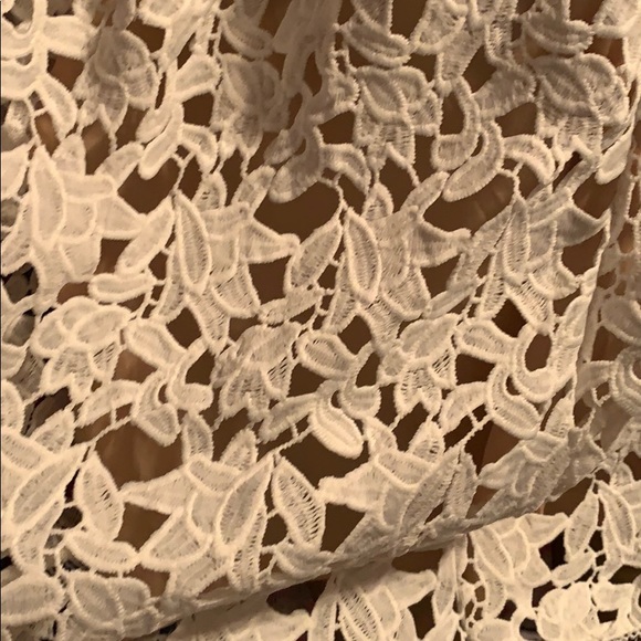 New White lace dress w/ nude lining size med women - Picture 7 of 8